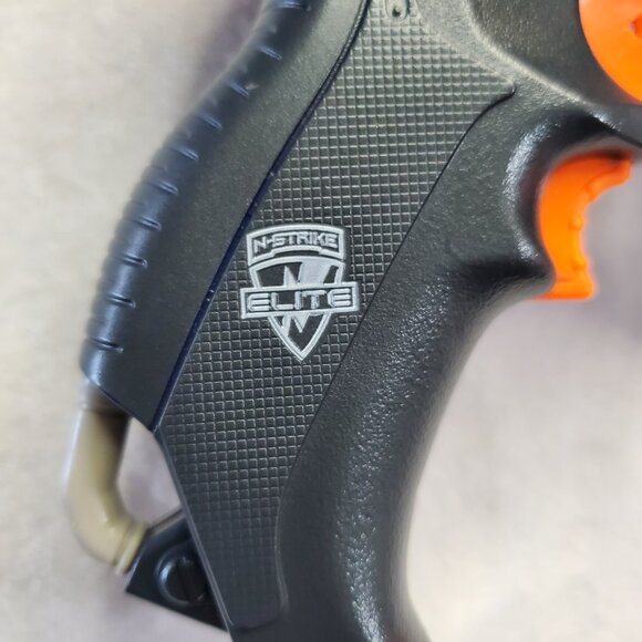 NERF N-Strike Elite Hail Fire Motorized Blaster Gun - Picture 5 of 7